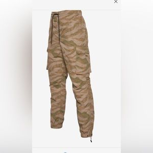 Foot Locker woven joggers LCKR Cargo Pants  NEW size XL